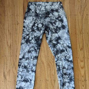 Lululemon Wunder Under Pant (Hi-Rise) Size 6, 28"